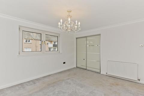 27 Captains Drive, Edinburgh, EH16 6QN