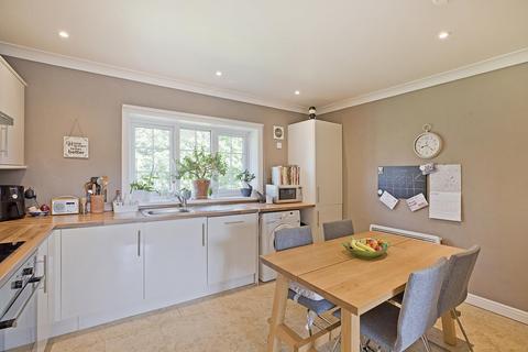 3 Bridge Lane, Ilkley, LS29 9HL
