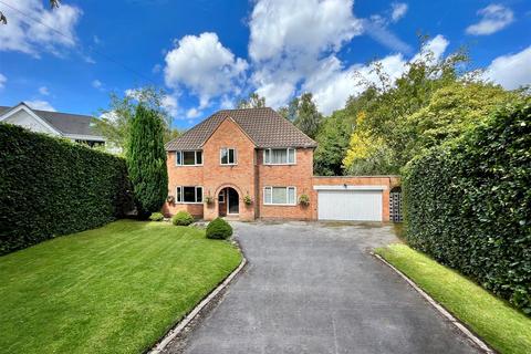 4 bedroom detached house for sale, Birch Tree Grove, Solihull, B91