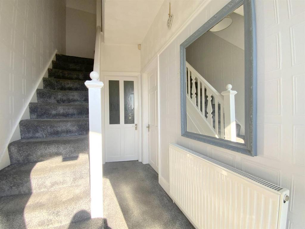 Campden Crescent, Cleethorpes 3 bed terraced house for sale £165,000
