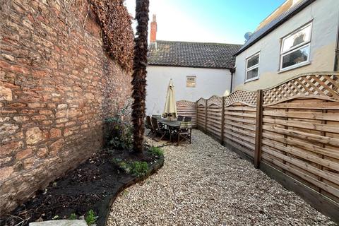 undefined, Pretty Cottage with courtyard garden - Central Wells
