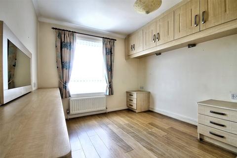 2 bedroom flat for sale - Mains Park Road, Chester Le Street, County Durham, DH3