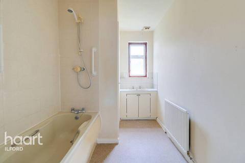 165 Richmond Road, Ilford, IG1 2XL