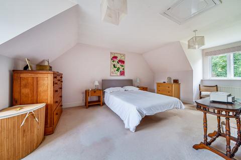 26 Walhatch Close, Forest Row, RH18 5GT