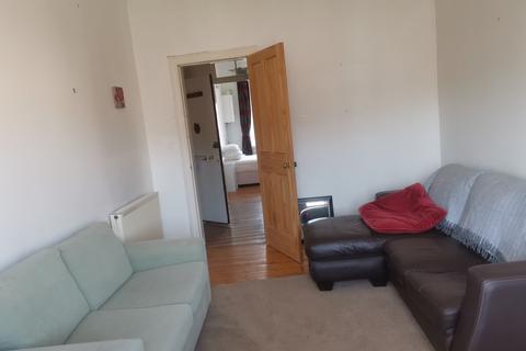 1 bedroom flat to rent, Craigie Street, Queenspark, Glasgow