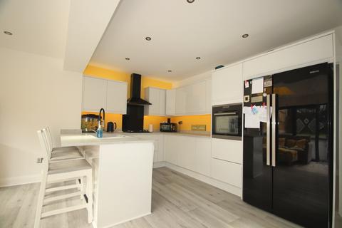 119 Leesons Hill, Orpington, BR5 2NG