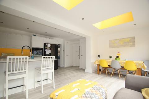 119 Leesons Hill, Orpington, BR5 2NG