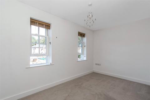 18 Chalice Close, Parkstone, Poole, BH14 0JS