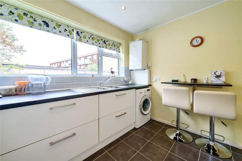 2 bedroom apartment for sale, Winton Court, Petersfield, Hampshire, GU32