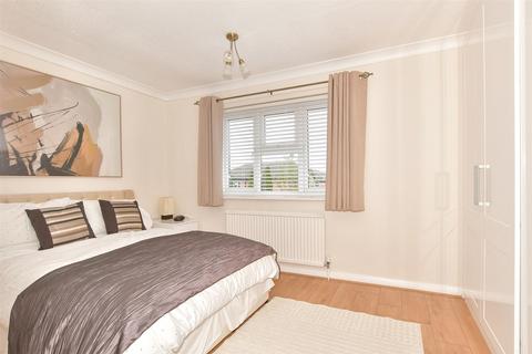 3 bedroom detached house for sale, Haredale Close, Rochester, Kent