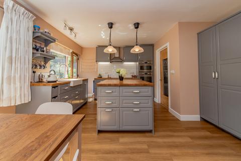 6 Church Close, Riding Mill, NE44 6DP
