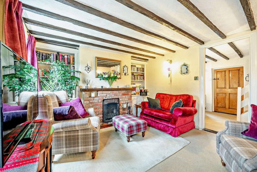 The Green, Sarratt, WD3 2 bed cottage for sale £550,000