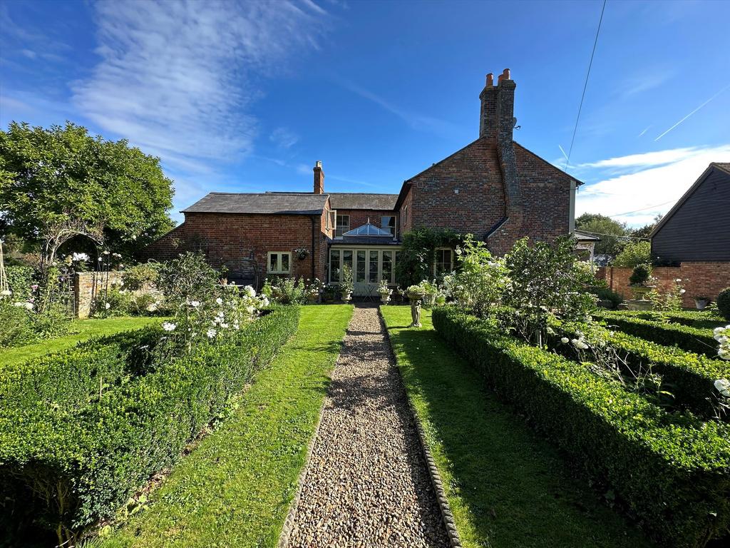 Stert Road, Kingston Blount, Chinnor... 5 bed detached house for sale