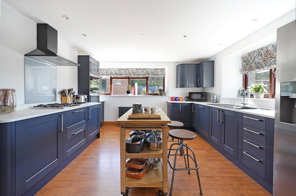 Kitchen 2