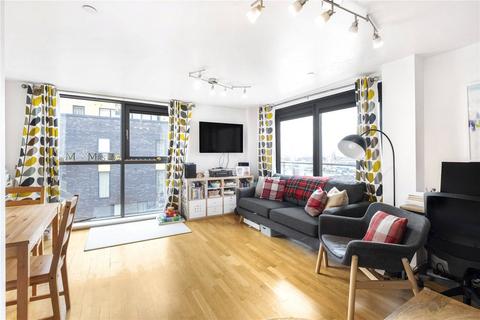 2 bedroom apartment to rent, Millharbour, London, E14