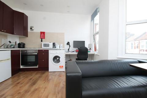 1 bedroom flat to rent, Raleigh Road, Harringey, N8