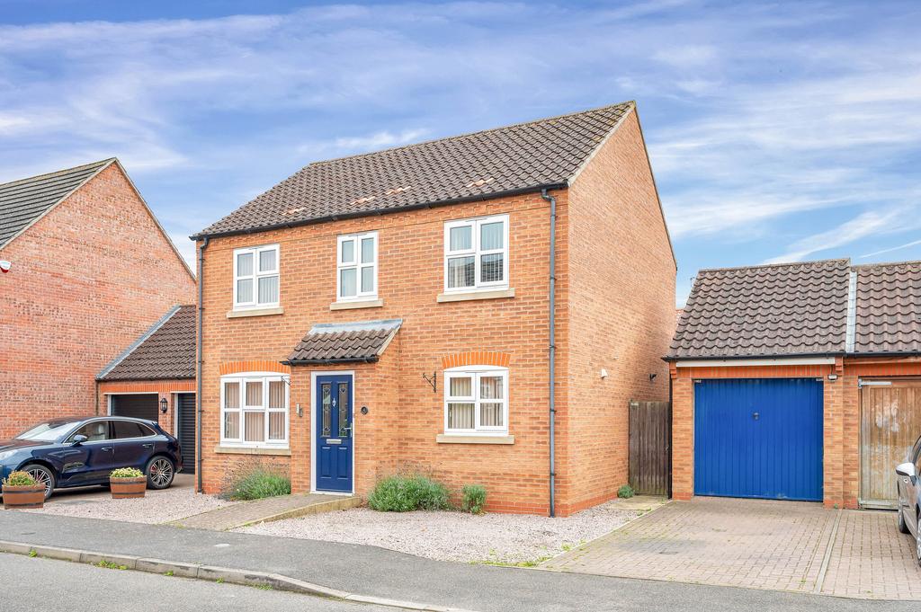 Cross Lane, Bourne, PE10 4 bed detached house for sale £335,000