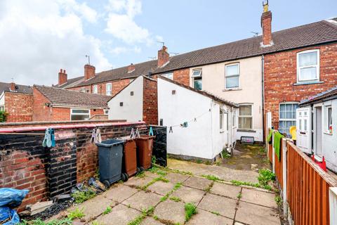 3 bedroom terraced house for sale, Kirkby Street, Lincoln, Lincolnshire, LN5