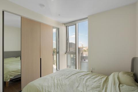 1 bedroom flat for sale, Lillie Square, London SW6