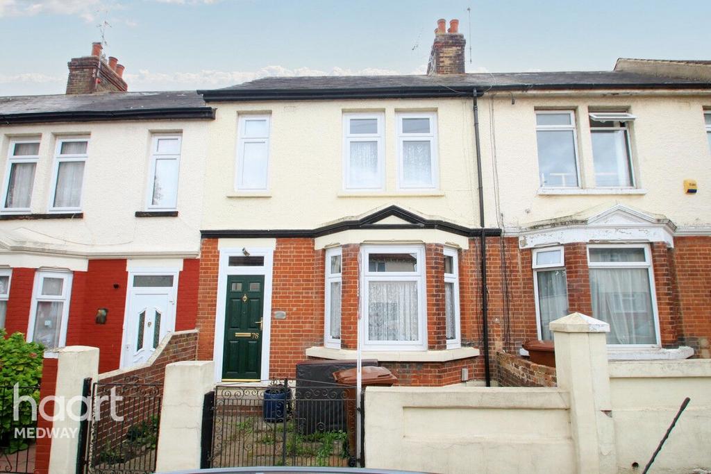 Toronto Road, Gillingham 3 bed terraced house for sale £300,000