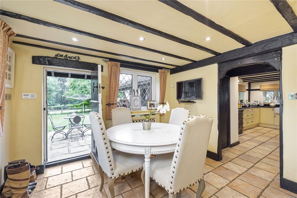 Breakfast Room