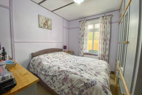 3 bedroom bungalow for sale, Lake Lane, YELVERTON PL20