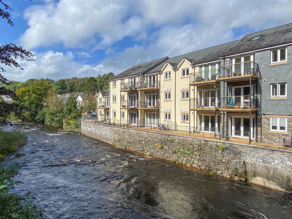 Parkwood Road, TAVISTOCK PL19 2 bed apartment for sale £298,000