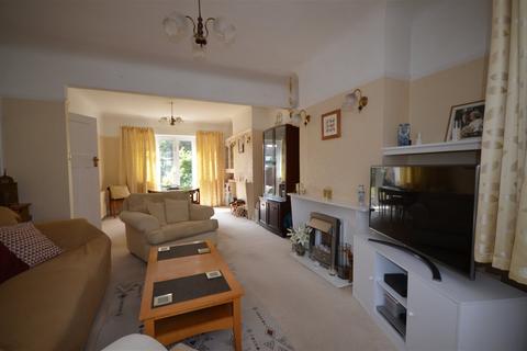 40 Radcliffe Road, Harrow, HA3 7QB