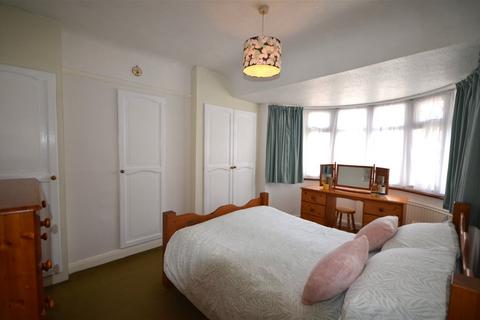 40 Radcliffe Road, Harrow, HA3 7QB