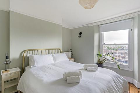 22 Southernhay Avenue, Bristol, BS8 4TJ