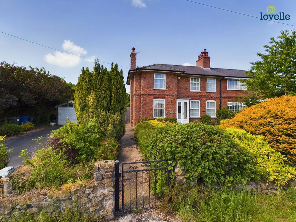 Gainsborough Road, Middle Rasen... 3 bed semidetached house £145,000