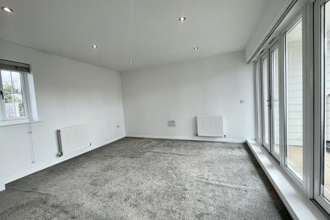 49 Sandy Crescent, Great Wakering, Southend-on-sea, SS3 0FN