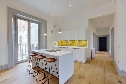 3 bedroom flat to rent, George Street, Glasgow, G1