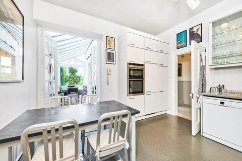 99 Deodar Road, London, SW15 2NU