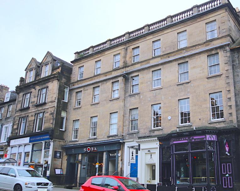 Hanover Street, Edinburgh, EH2 3 bed flat £2,200 pcm (£508 pw)