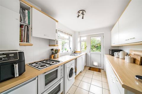 16 Beech Drive, Ripley, Woking, GU23 6LG