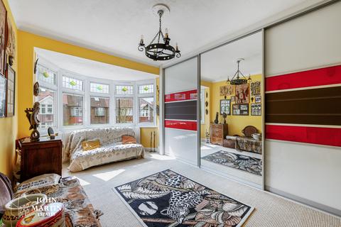 23 Kingfield Road, London, W5 1LD