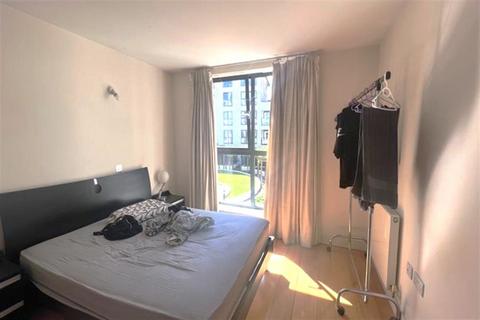 1 bedroom apartment to rent, St William's Court, Gifford Street, Kings Cross, Islington, London, N1