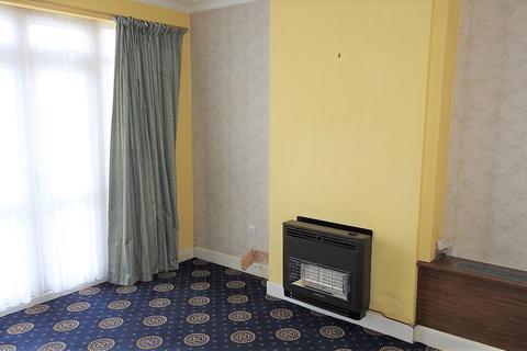 105 Stoneleigh Avenue, Worcester Park, KT4 8XZ