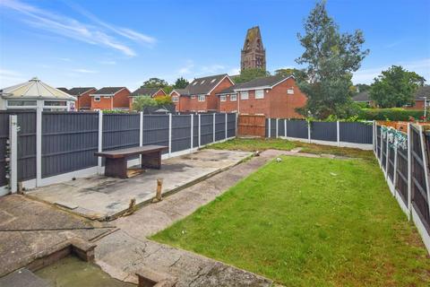 193 Hale Road, Widnes, WA8 8TA
