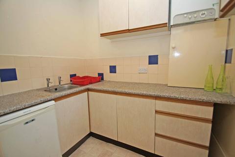 1 bedroom flat to rent - Moorland Road, Hyde Park, Leeds, LS6