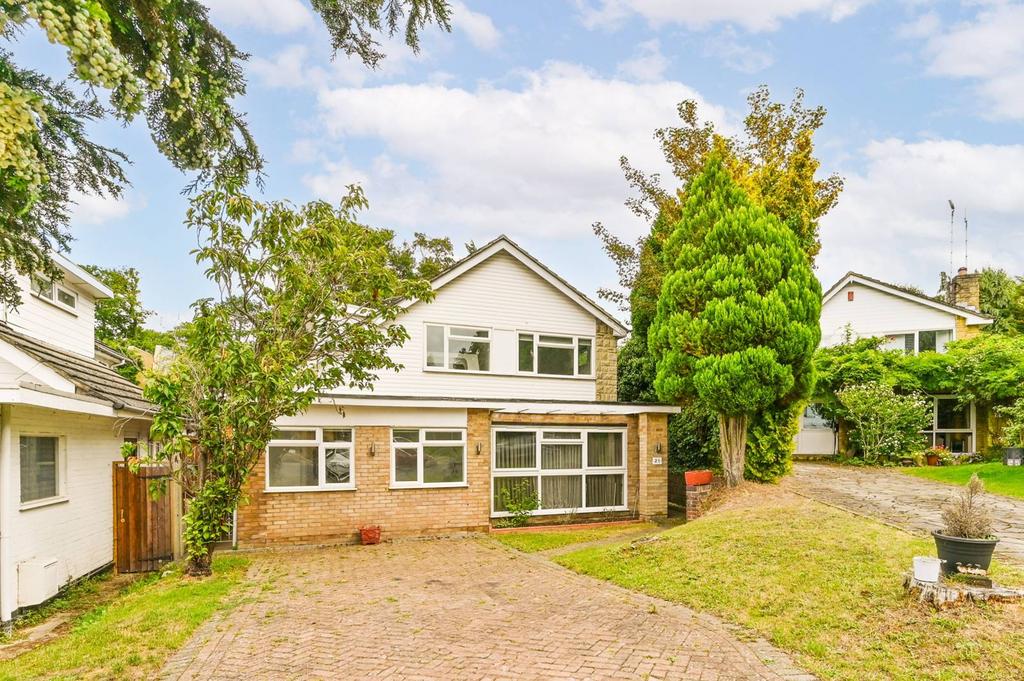 Merewood Close, Bickley, Bromley, BR1 4 bed detached house for sale £