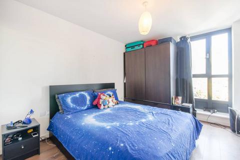 1 bedroom flat for sale, The Sphere, Canning Town, London, E16