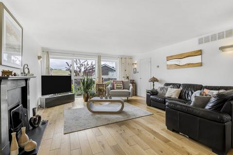 9 Meadow View, Marlow, SL7 3PA
