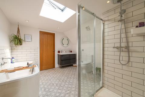 30 Brakefield Road, Southfleet, Gravesend, DA13 9PZ