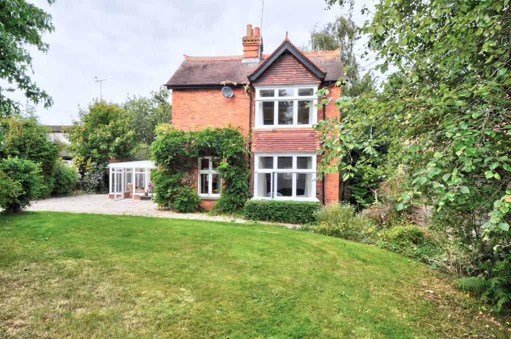 Peppard Lane, Henley On Thames 3 bed detached house for sale - £1,600,000