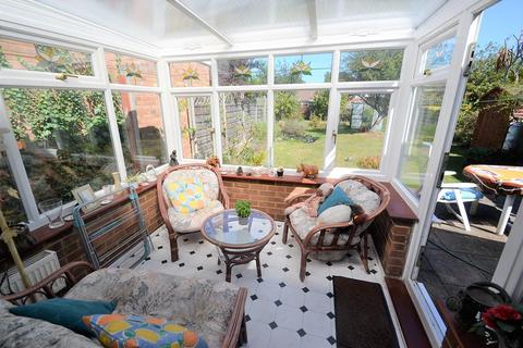 3 Ash Grove, Feltham, TW14 8AR