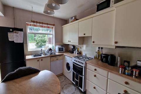 24 Anderson Crescent, Beeston, Nottingham, NG9 2PT