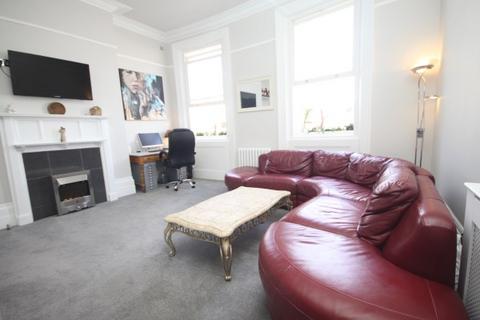 Flat 1, Poole Hill Terrace, 21 - 25 Poole Hill, Bournemouth, BH2 5PW