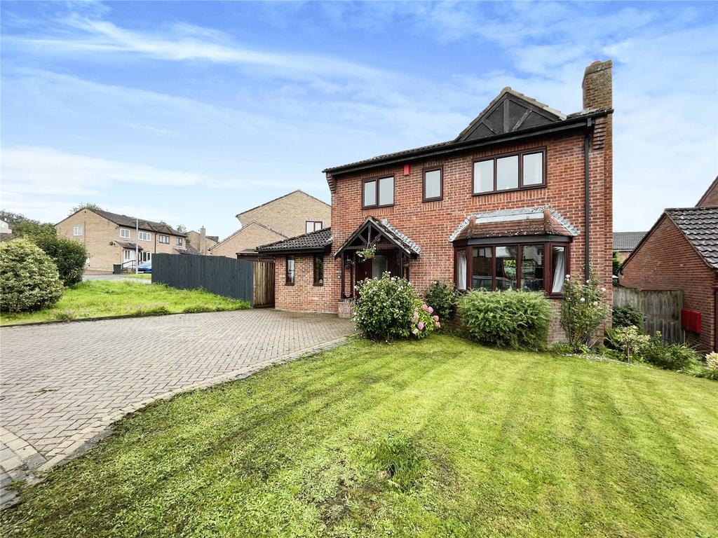 Norridge View, Warminster 4 bed detached house for sale £350,000